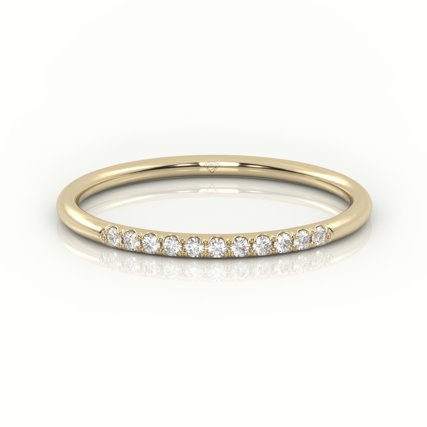 18k yellow gold  round cut diamond scallop setting half eternity wedding band